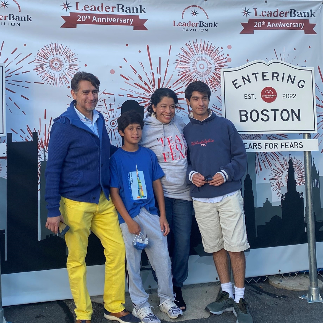 Pavilion Photo Wall Tears For Fears 2022