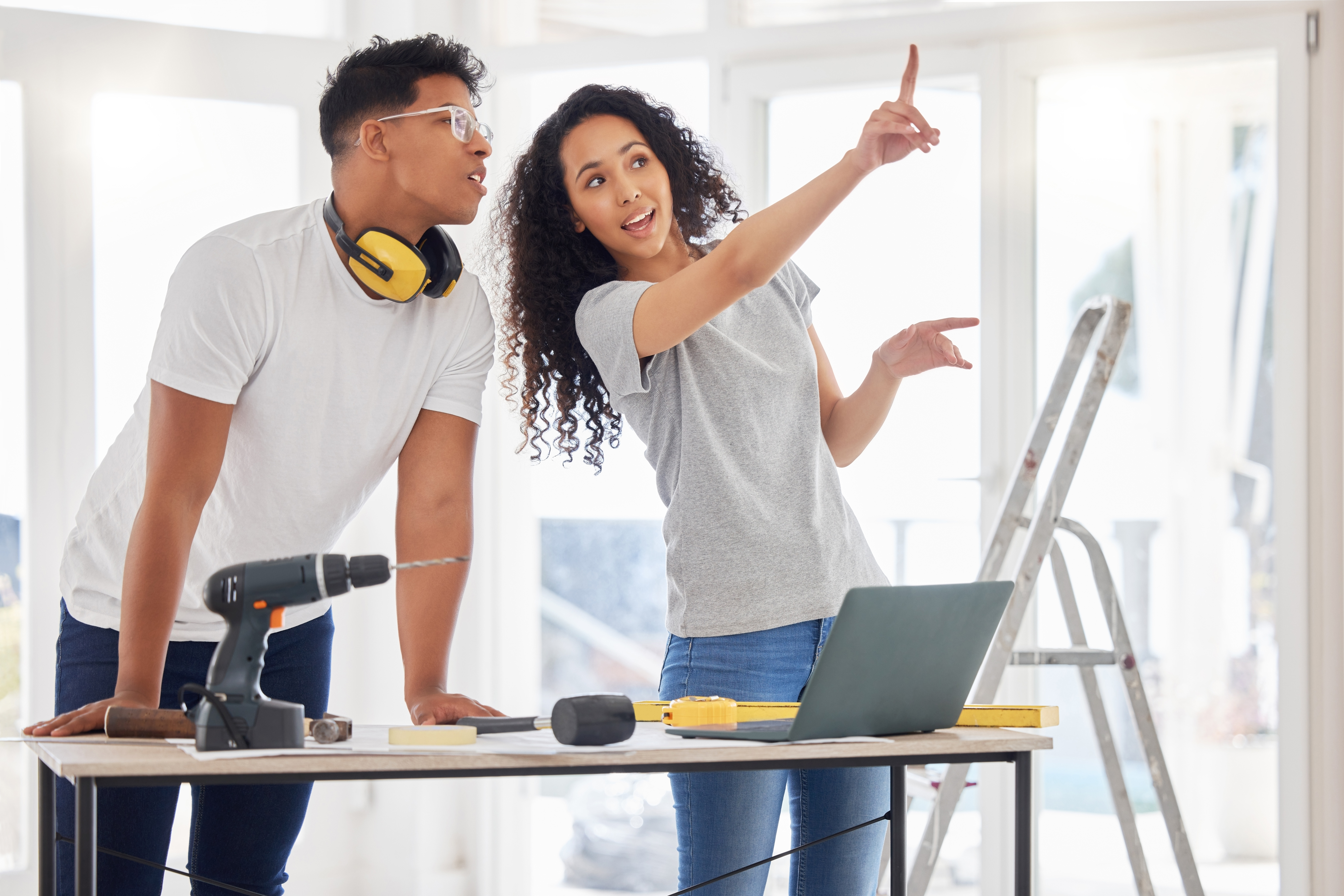Couple planning their next home renovation - should they use a heloc or credit card?
