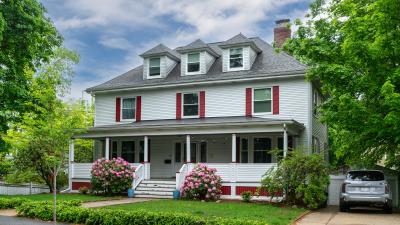 HELOC vs Home Equity - image of house renovated with a HELOC